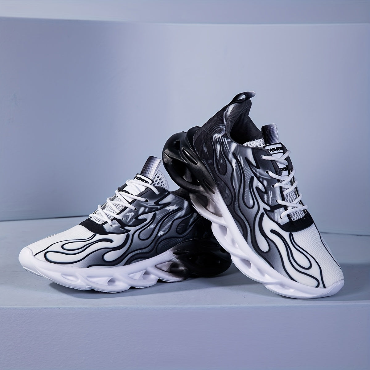 Spring And Summer Men'S Casual Road Sports Shoes: Gradient Flame Printed Sports Shoes, With Unique Hollow Breathable Soles And Lace-up Design, Suitable For Streetwear, Daily Casual Fashion, And Men'S Road Running Shoes.