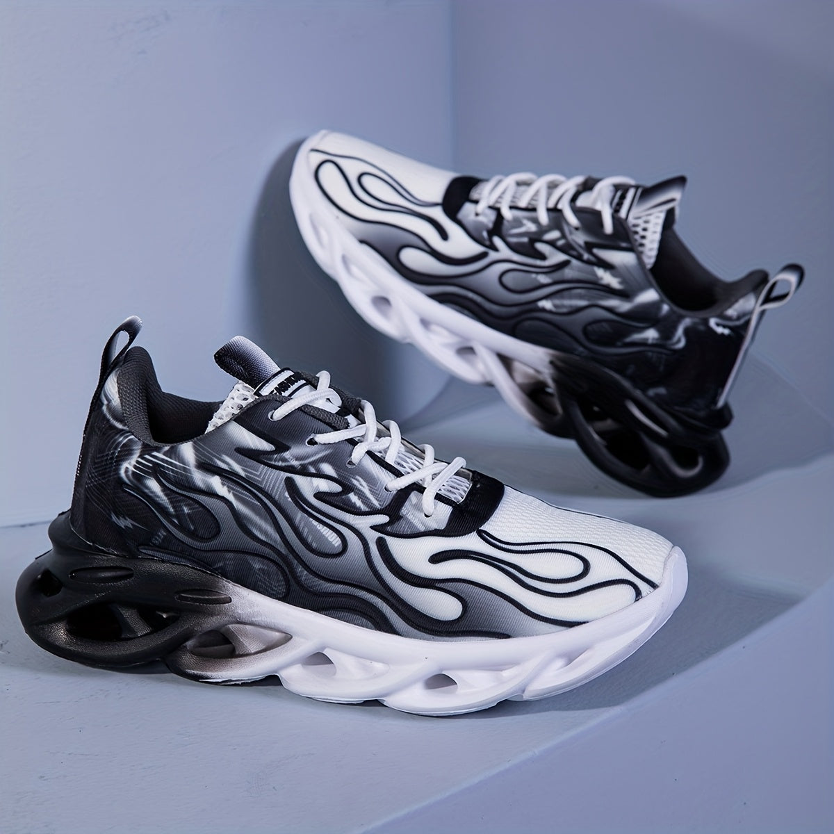 Spring And Summer Men'S Casual Road Sports Shoes: Gradient Flame Printed Sports Shoes, With Unique Hollow Breathable Soles And Lace-up Design, Suitable For Streetwear, Daily Casual Fashion, And Men'S Road Running Shoes.